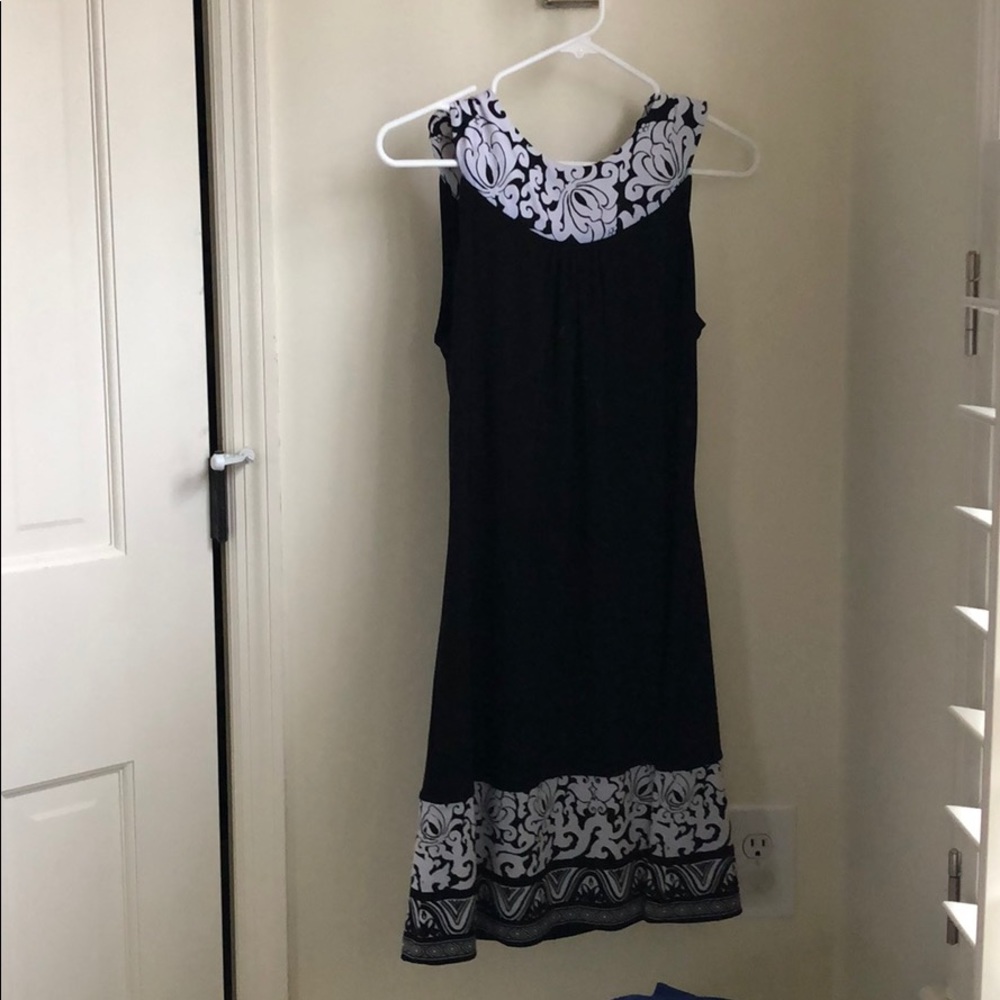 Black and white dress